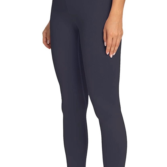 Gray High Waist Leggings Large - Picture 5 of 8